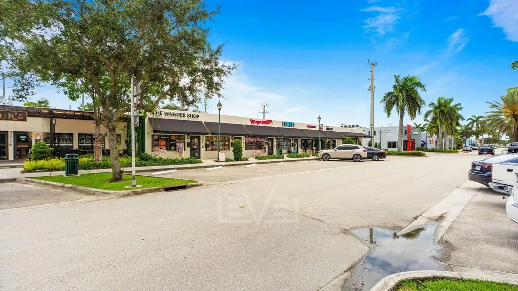 3560 NE 12th Avenue Oakland Park FL 33334