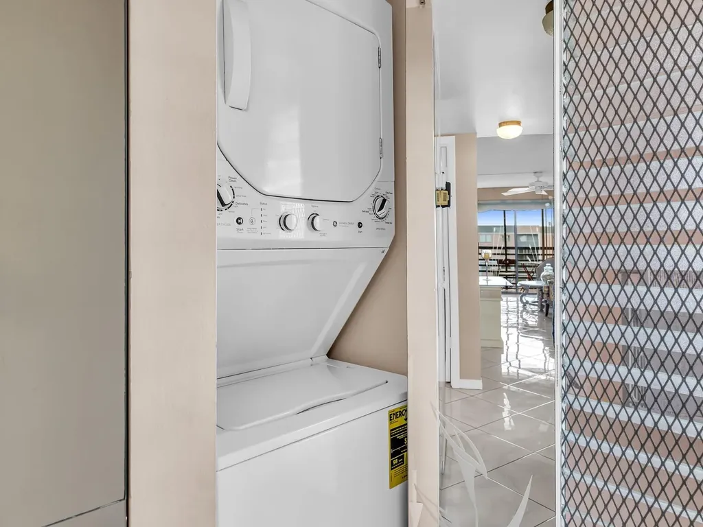 2764 NW 104th Avenue Sunrise FL 33322