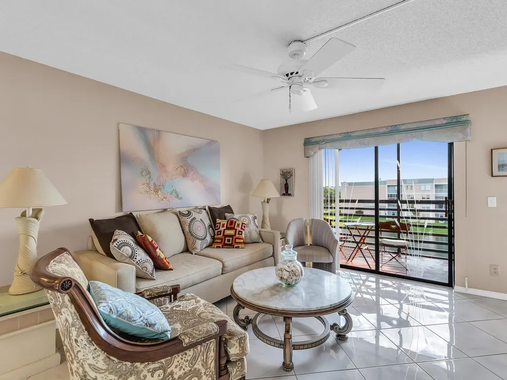2764 NW 104th Avenue Sunrise FL 33322