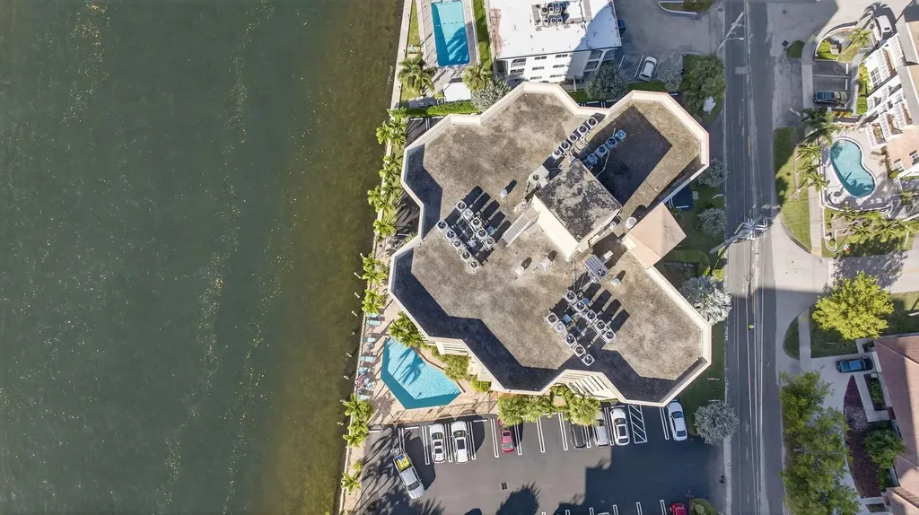 501 N Riverside Drive Pompano Beach FL 33062