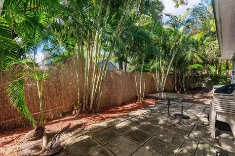 1017 NE 14th Avenue Fort Lauderdale FL 33304