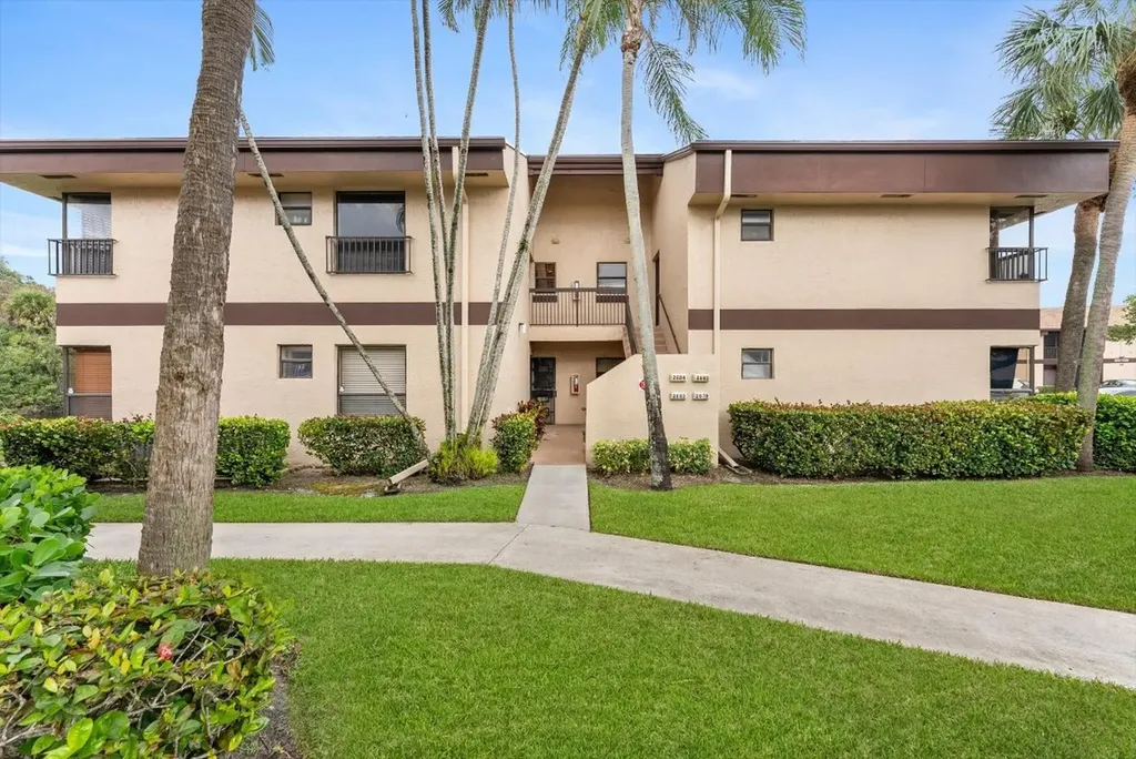 2684 N Carambola Circle Pompano Beach FL 33066