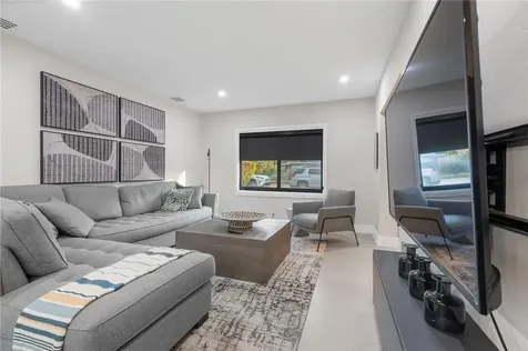 425 NE 25th Street Wilton Manors FL 33305