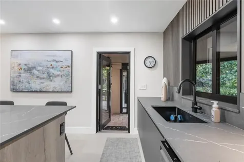 425 NE 25th Street Wilton Manors FL 33305