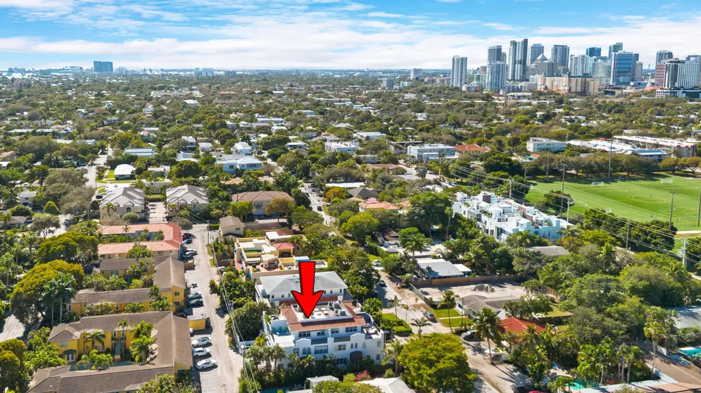 732 NE 15th Avenue Fort Lauderdale FL 33304
