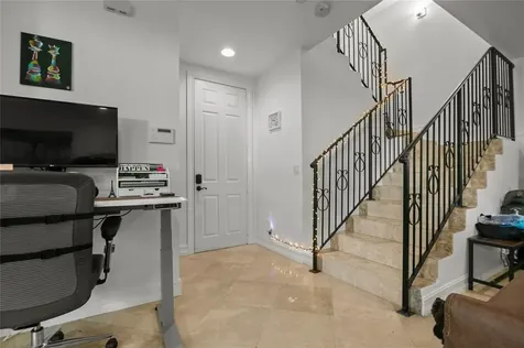 732 NE 15th Avenue Fort Lauderdale FL 33304