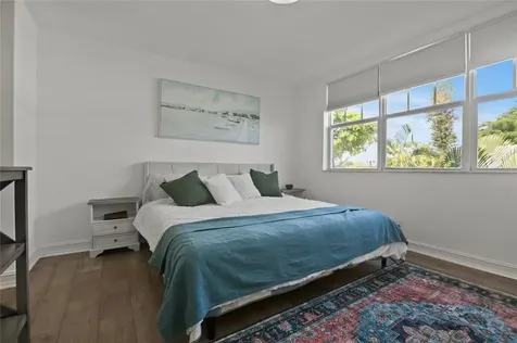 732 NE 15th Avenue Fort Lauderdale FL 33304