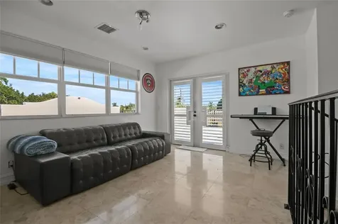 732 NE 15th Avenue Fort Lauderdale FL 33304