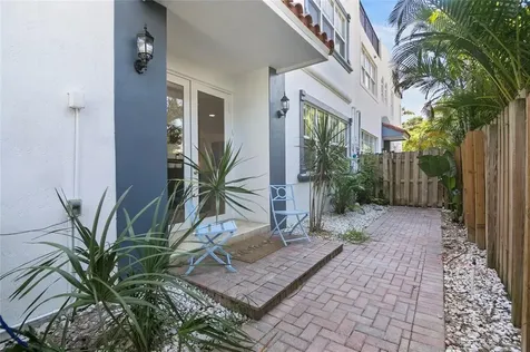 732 NE 15th Avenue Fort Lauderdale FL 33304
