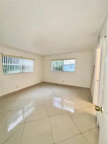 1021 NW 45th Street Deerfield Beach FL 33064