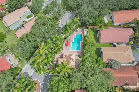 10061 NW 2nd Street Plantation FL 33324