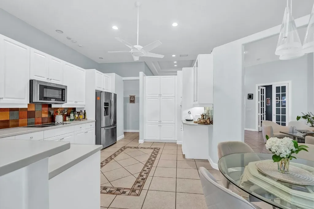 9737 Parkview Avenue Boca Raton FL 33428