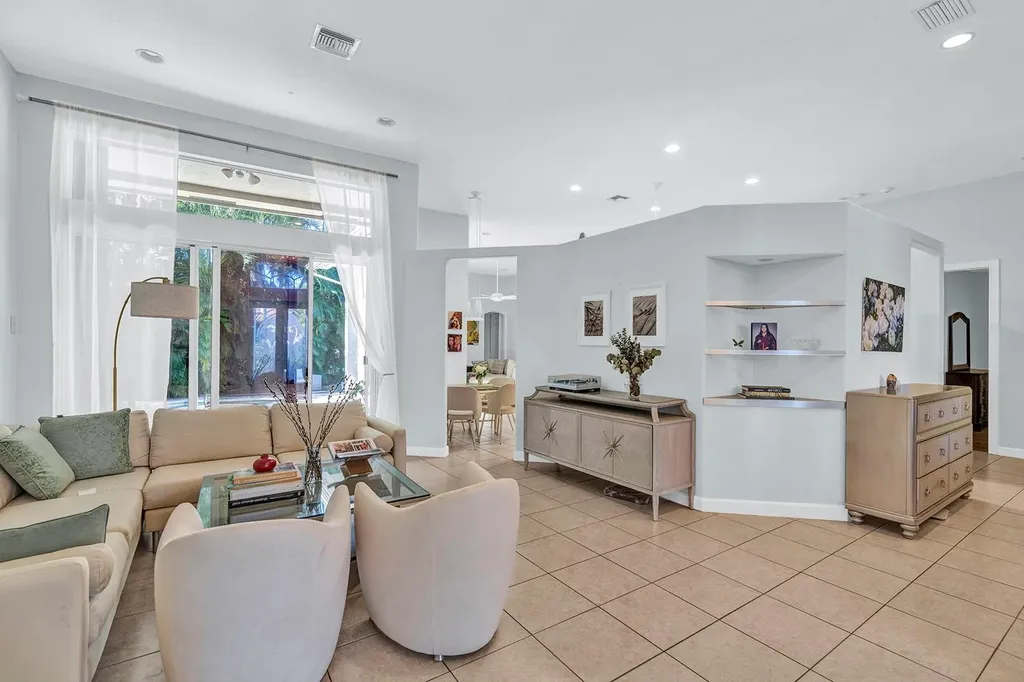 9737 Parkview Avenue Boca Raton FL 33428