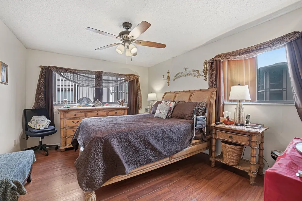 9754 N Belfort Circle Fort Lauderdale FL 33321