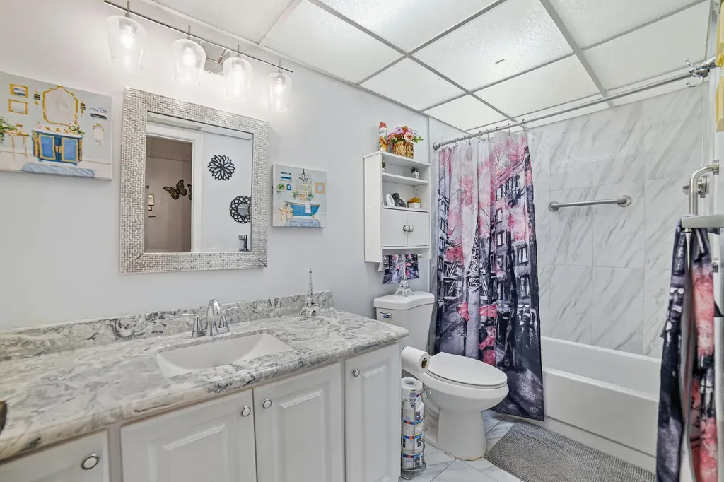9754 N Belfort Circle Fort Lauderdale FL 33321