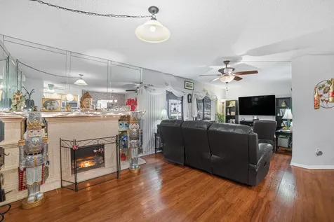 9754 N Belfort Circle Fort Lauderdale FL 33321