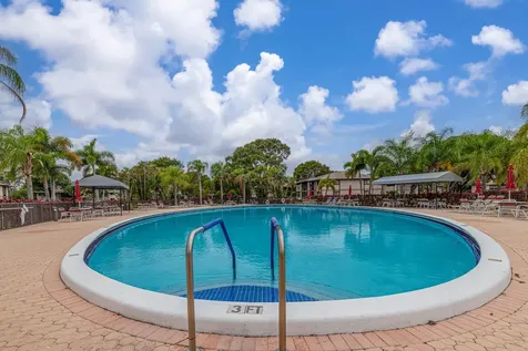 9754 N Belfort Circle Fort Lauderdale FL 33321