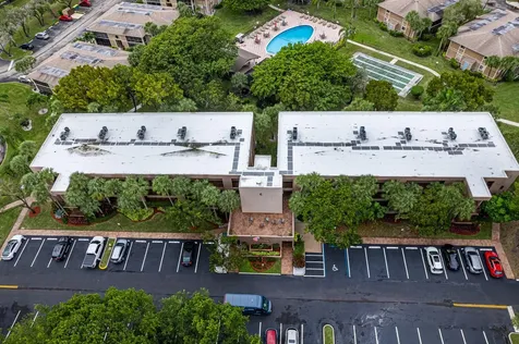 9754 N Belfort Circle Fort Lauderdale FL 33321