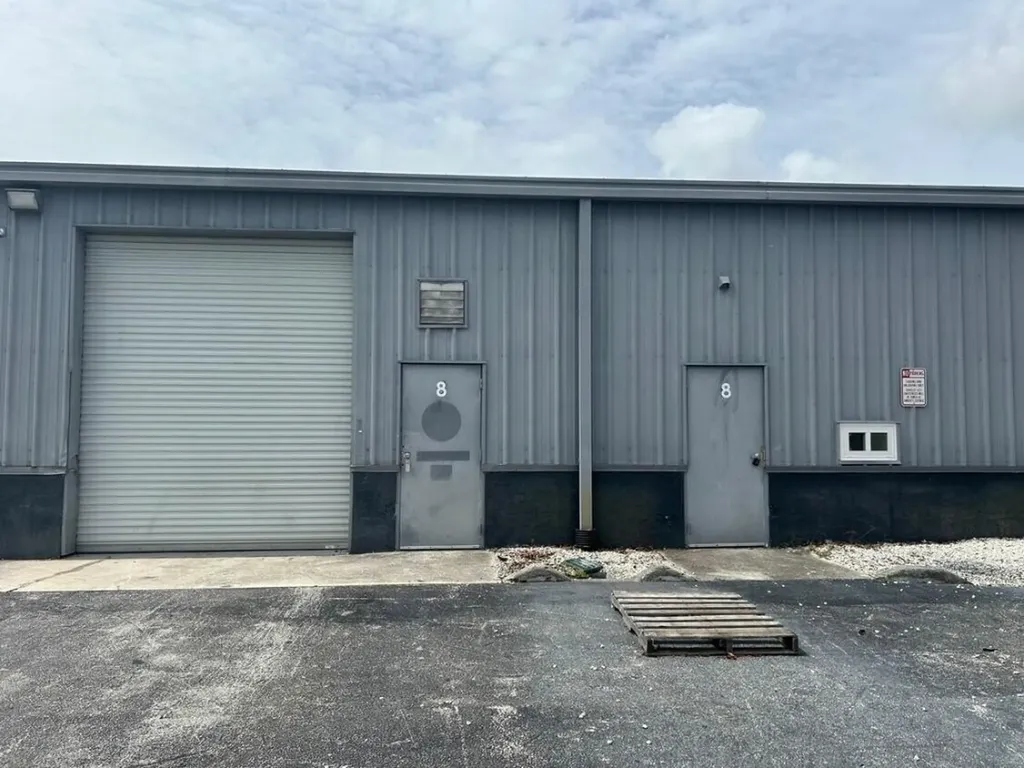 3541 Drive Martin Luther King Jr Boulevard Riviera Beach FL 33404