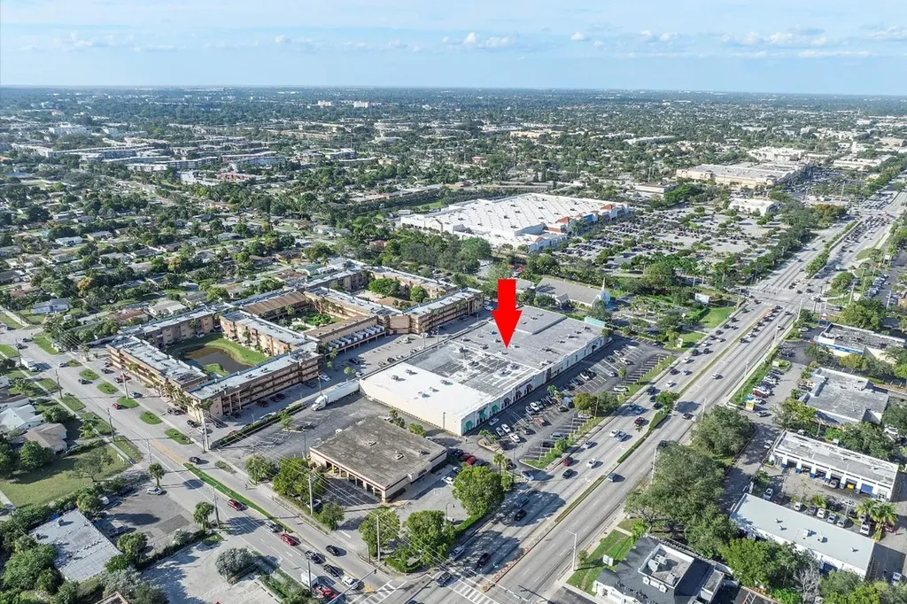 2647 N State Road 7 Lauderdale Lakes FL 33313