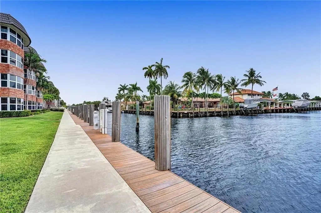 3111 NE 51st Street Fort Lauderdale FL 33308