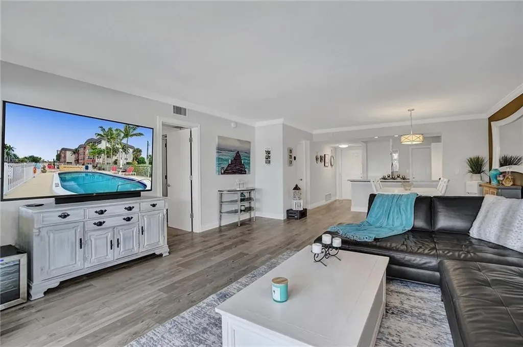 3111 NE 51st Street Fort Lauderdale FL 33308
