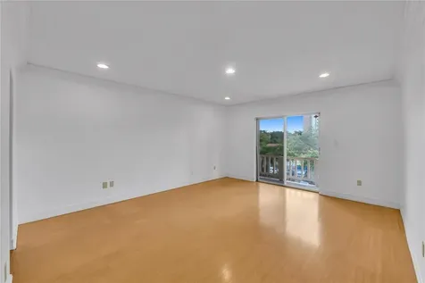 10762 La Placida Drive Coral Springs FL 33065