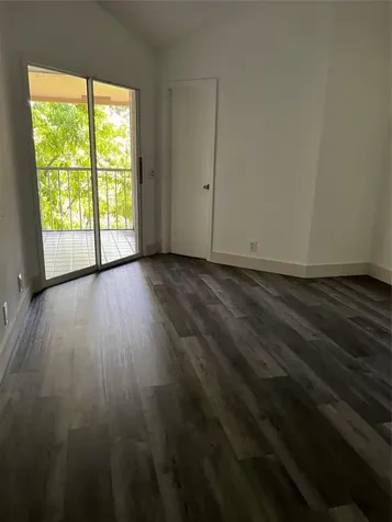 6596 Via Regina Boca Raton FL 33433