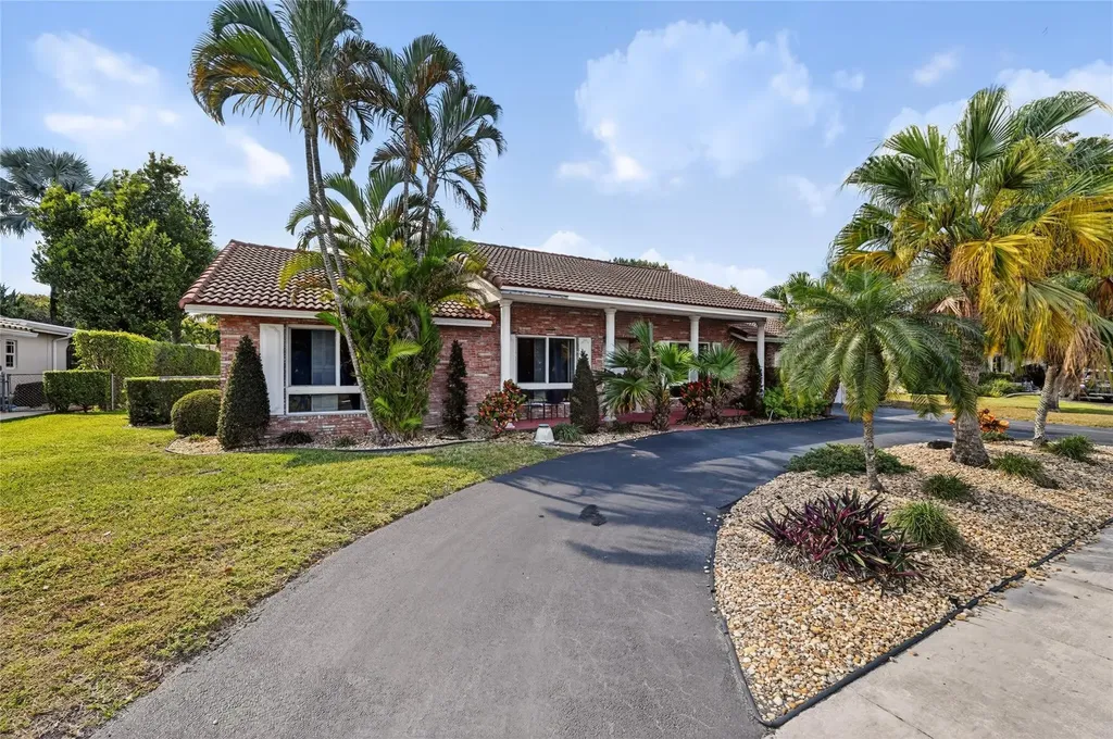 7420 SW 16th Street Plantation FL 33317