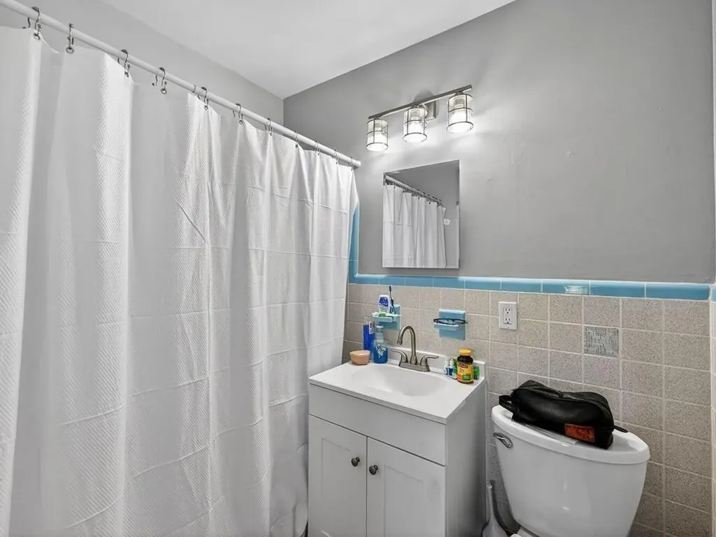 1632 NE 33rd Street Oakland Park FL 33334