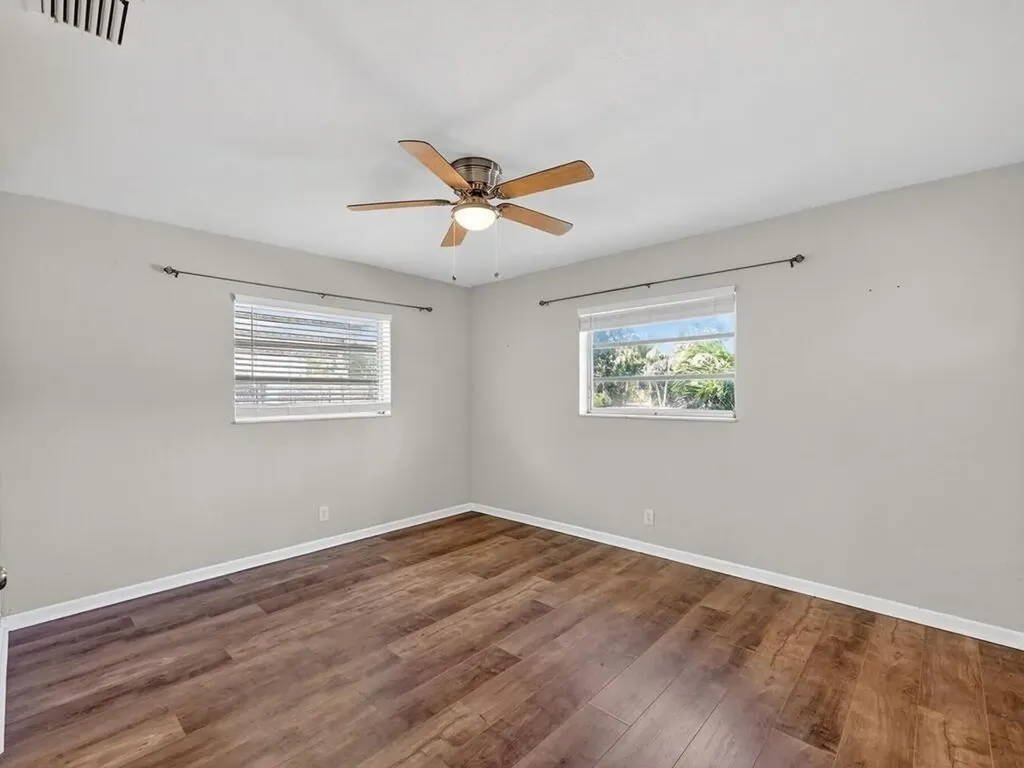 1632 NE 33rd Street Oakland Park FL 33334