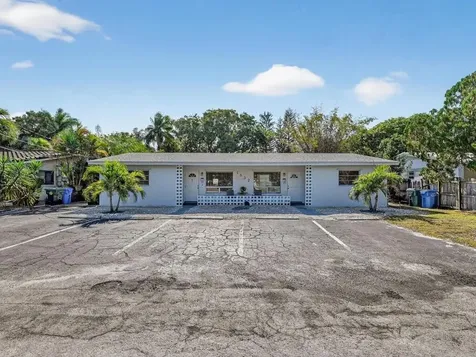 1632 NE 33rd Street Oakland Park FL 33334
