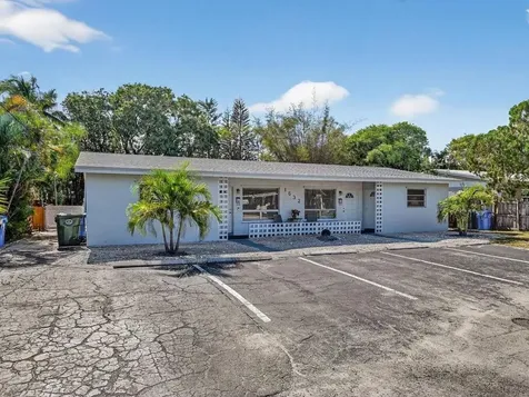 1632 NE 33rd Street Oakland Park FL 33334