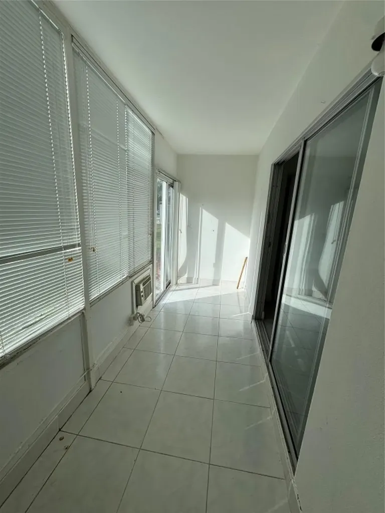 295 Newport T Deerfield Beach FL 33442