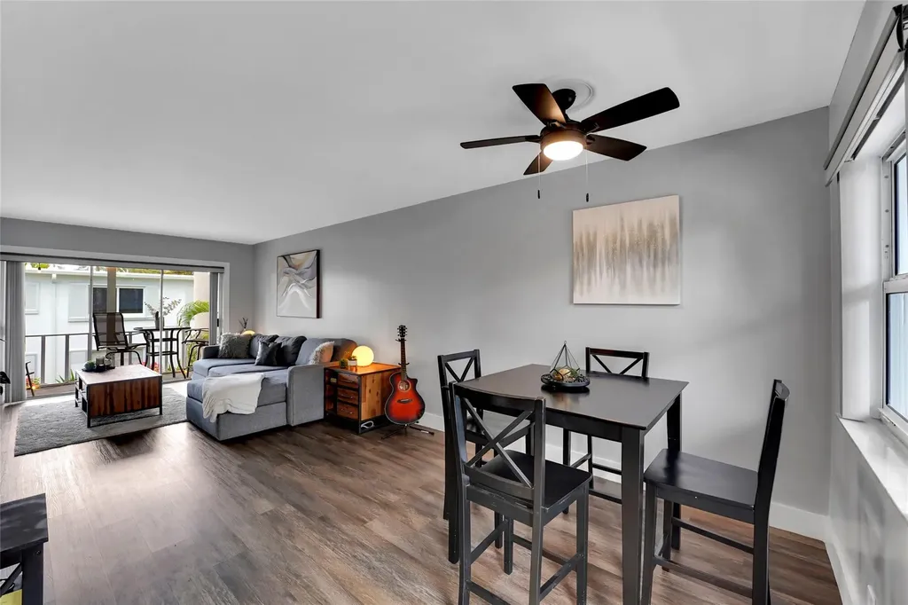 2161 NE 42nd Court Lighthouse Point FL 33064