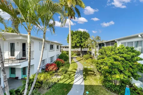 2161 NE 42nd Court Lighthouse Point FL 33064