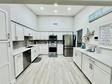 3216 S Lakeview Circle Fort Pierce FL 34949