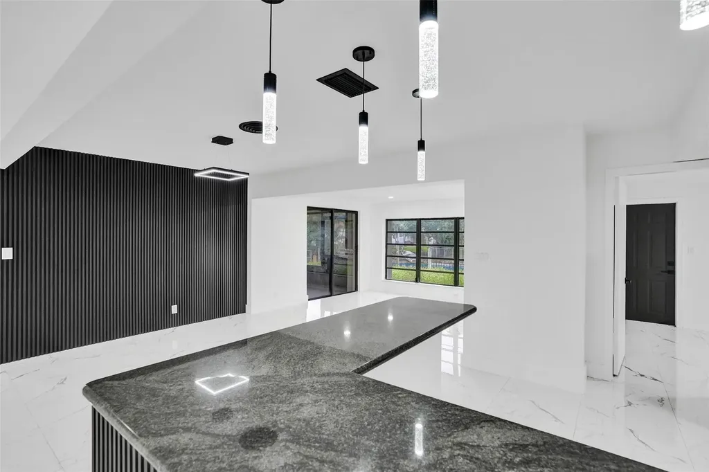 5840 SW 14th Street Plantation FL 33317
