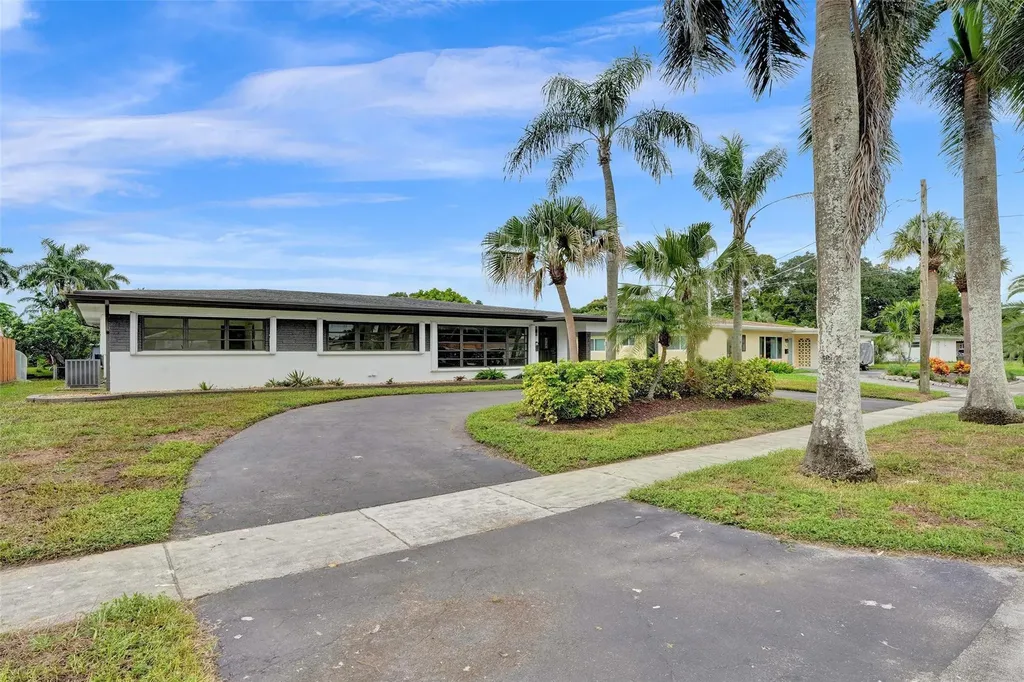5840 SW 14th Street Plantation FL 33317
