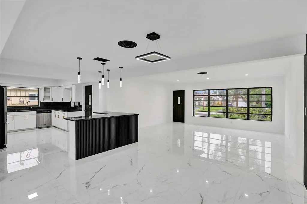 5840 SW 14th Street Plantation FL 33317
