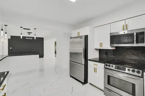 5840 SW 14th Street Plantation FL 33317