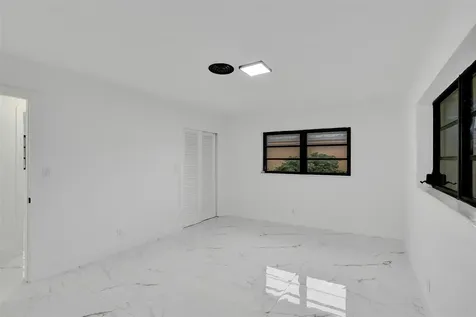 5840 SW 14th Street Plantation FL 33317