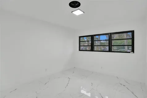 5840 SW 14th Street Plantation FL 33317