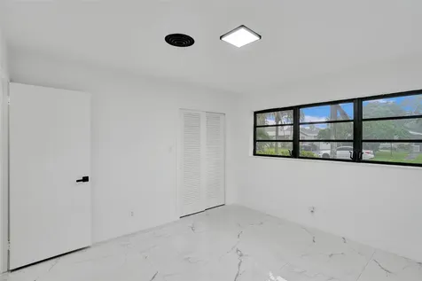 5840 SW 14th Street Plantation FL 33317