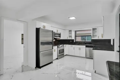 5840 SW 14th Street Plantation FL 33317