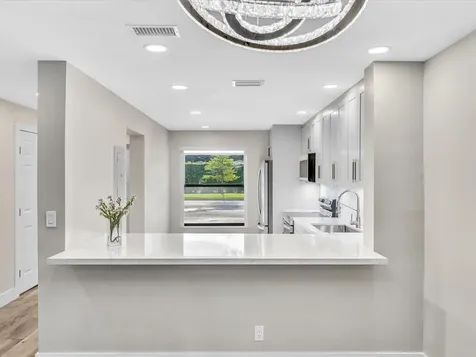 1381 NW 99th Avenue Pembroke Pines FL 33024