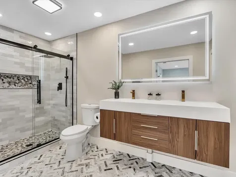 1381 NW 99th Avenue Pembroke Pines FL 33024