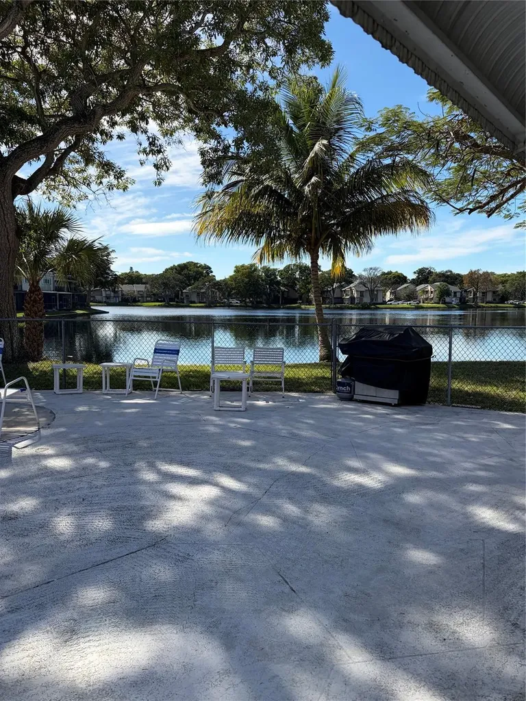 21 Jacaranda Drive Plantation FL 33324