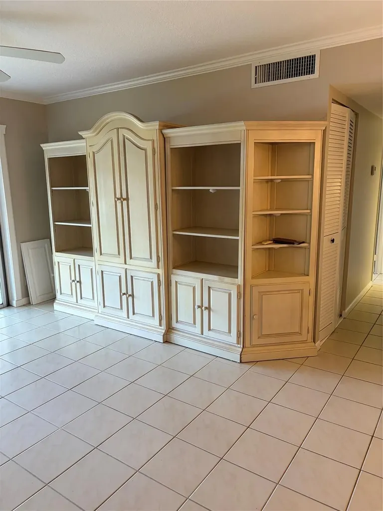 21 Jacaranda Drive Plantation FL 33324