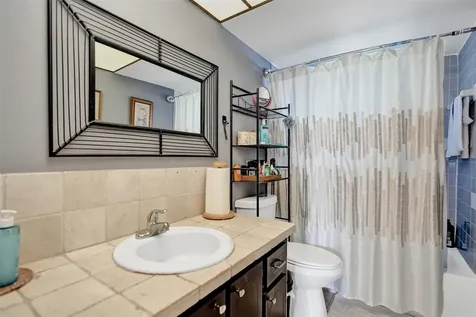 9821 Sunrise Lakes Boulevard Sunrise FL 33322